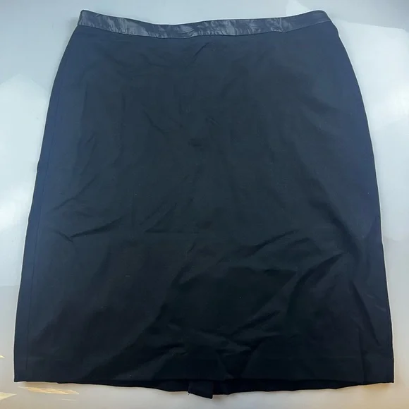 Talbots Black Leatherette Trim Skirt S97-38 - Picture 1 of 4